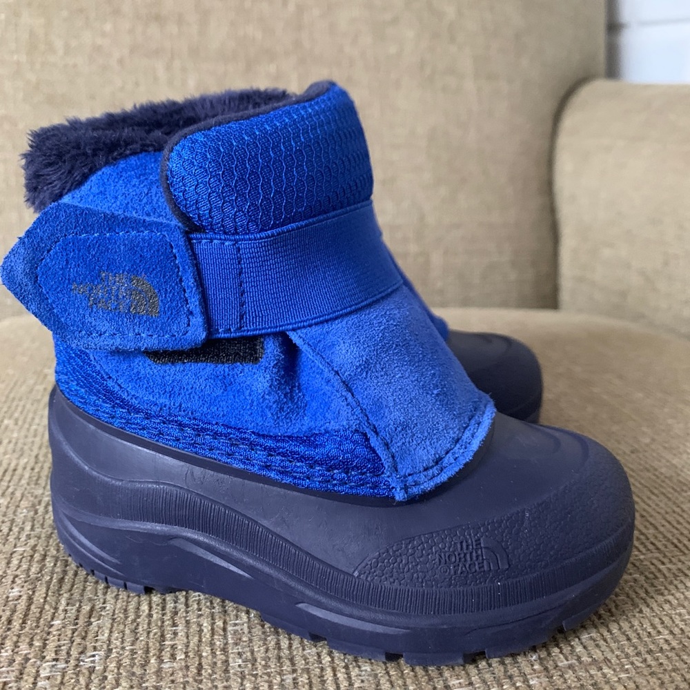 Kids Winter Boots worn twice!